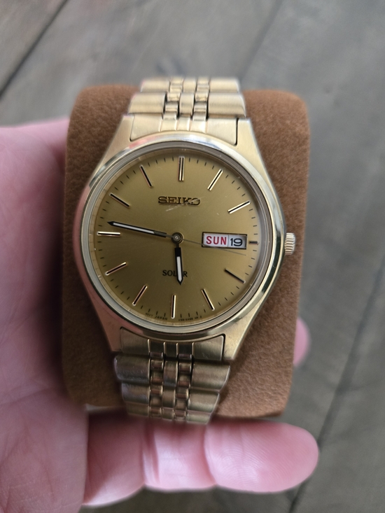 Seiko Other - Seiko Gold-Tone Solar Watch - Gold Dial